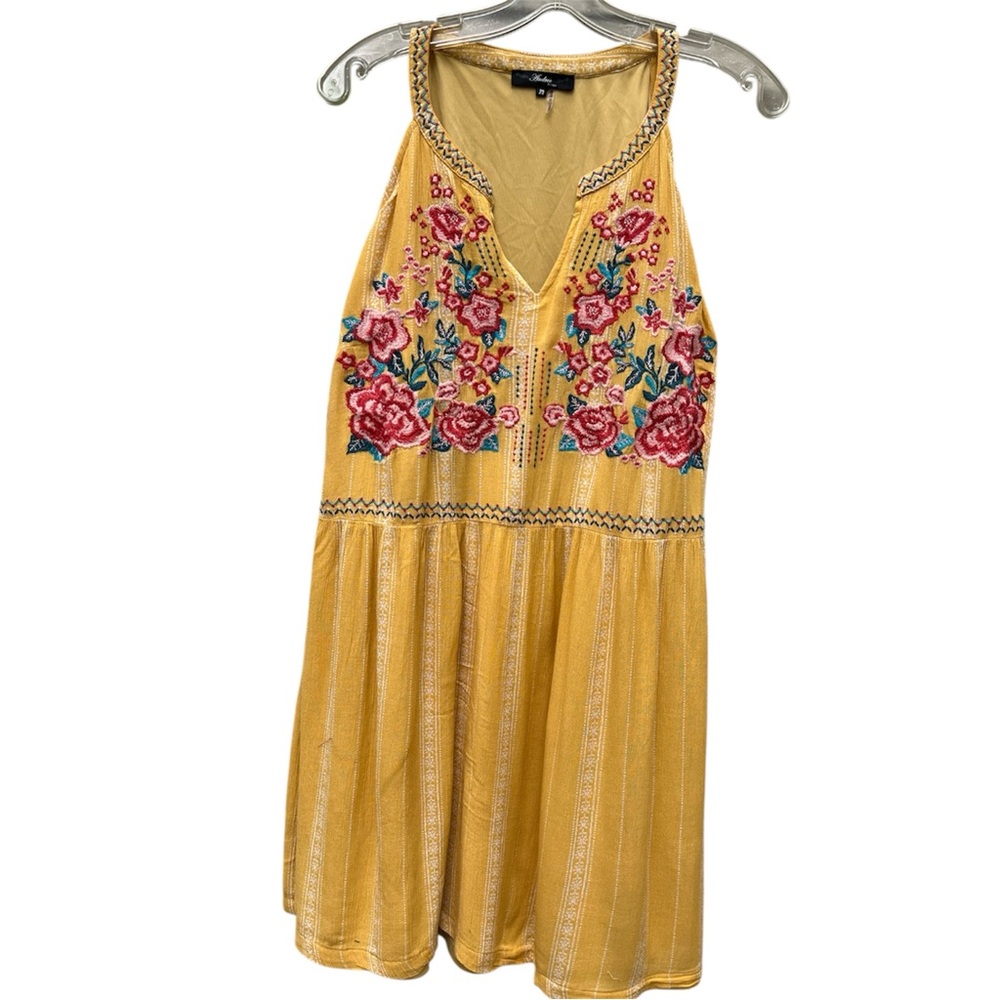 Andree’ By Unit 3X Sleeveless Dress Embroidered Yellow Summer Resort Cruise
